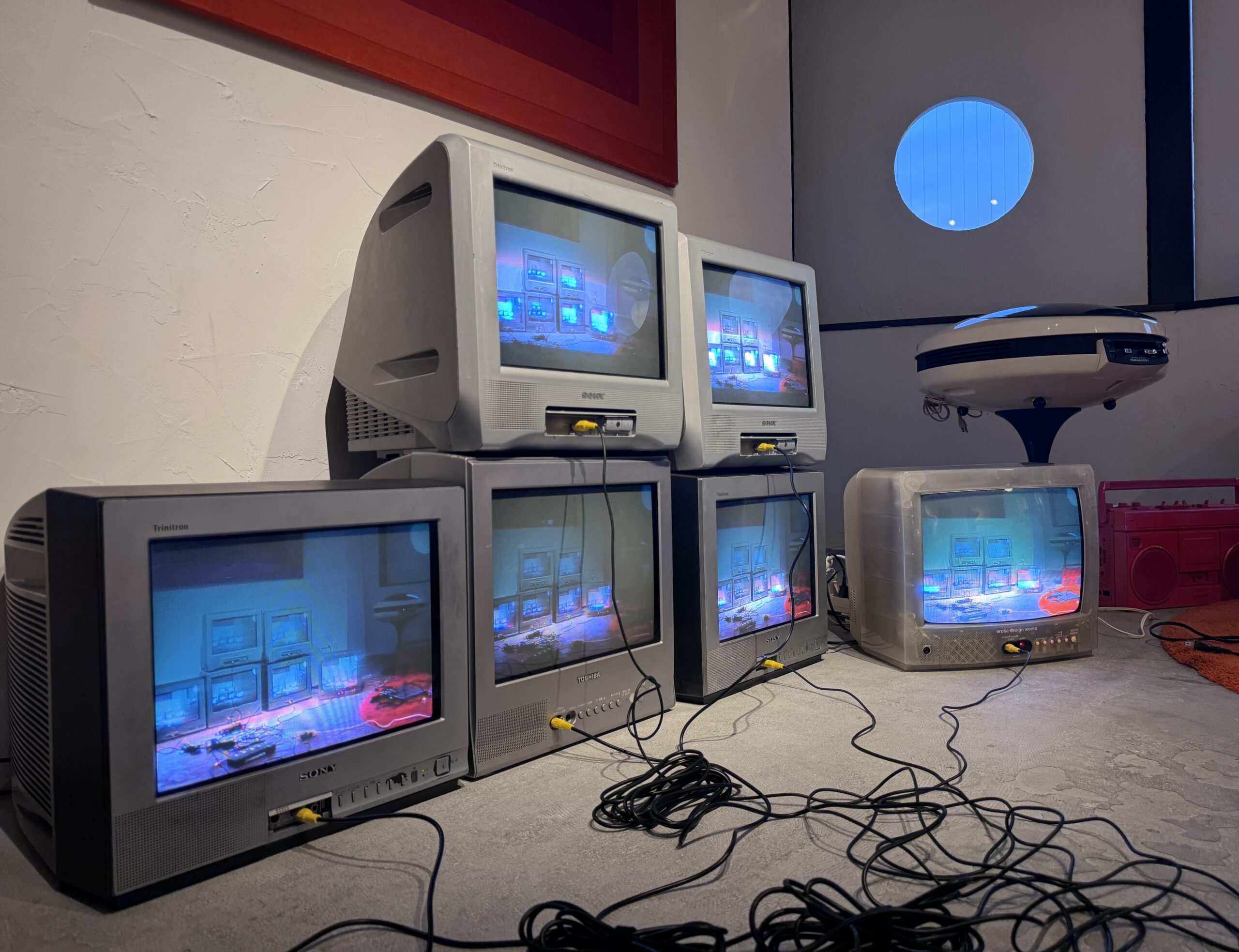 ブラウン管テレビ